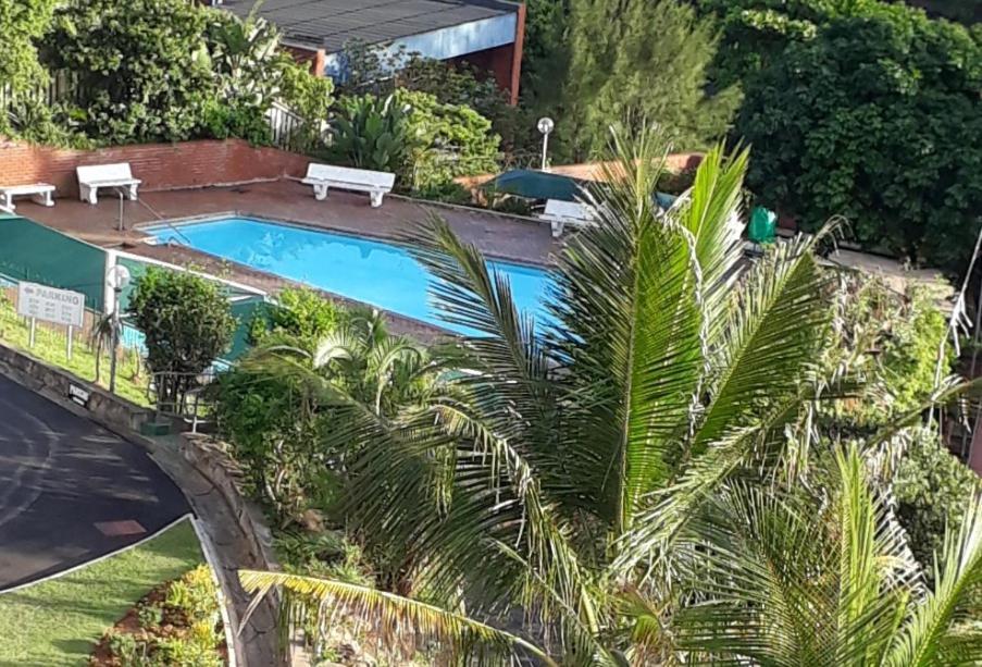 Umdloti Holiday Resort Apartment 514 - Amazing Breaker & Ocean Views מראה חיצוני תמונה